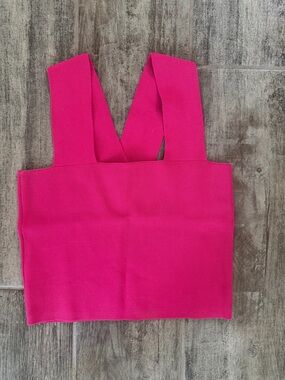 House of Harlow 1960 Hot Pink Square Neck Crop Top